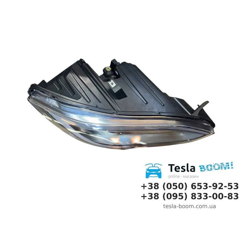 Фара передня RH Tesla Model S (MS) аналог