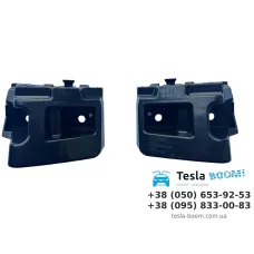 Кронштейн кріплення заднього ліхтаря лівий (LH) Tesla Model Y Juniper
